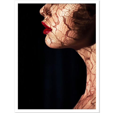 LACE ON FACE